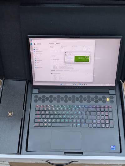 Alienware M18