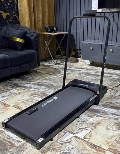 Brand new original 2 horsepower platform treadmill