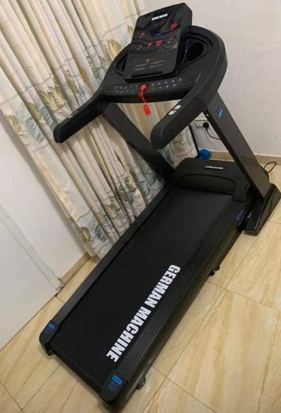 5 horsepower German machine treadmill